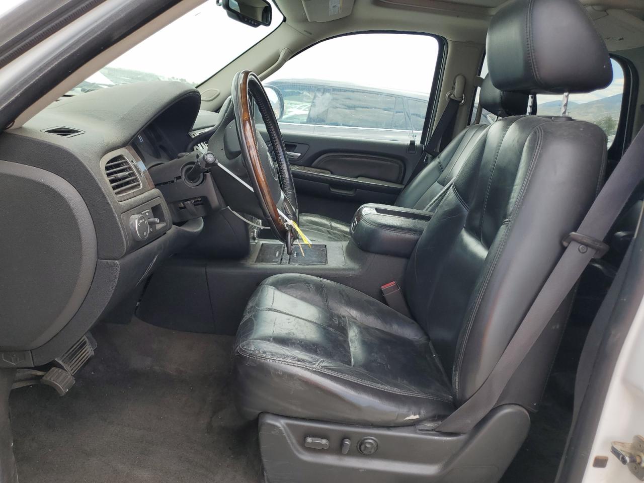 2007 GMC Yukon Denali VIN: 1GKFK638X7J310397 Lot: 62902895