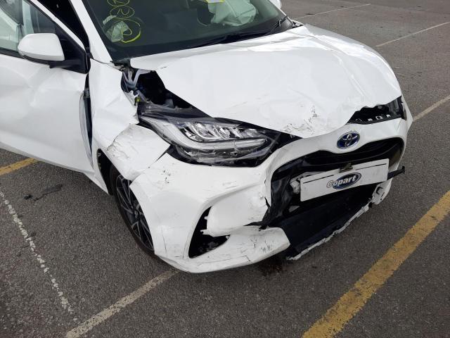 2022 TOYOTA YARIS DESI