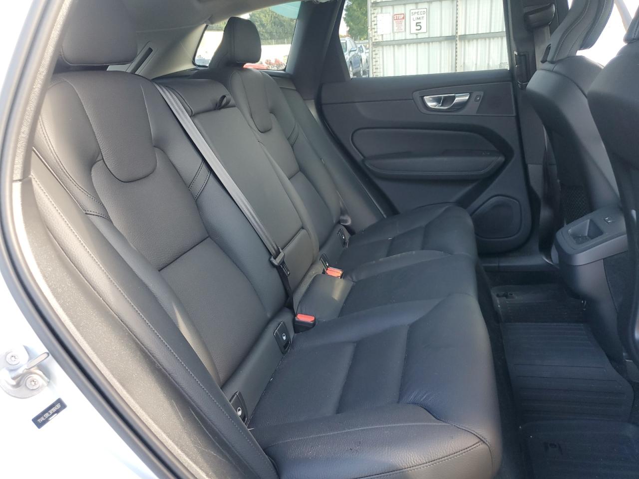 2024 Volvo Xc60 Plus VIN: YV4L12RL3R1904397 Lot: 64628005