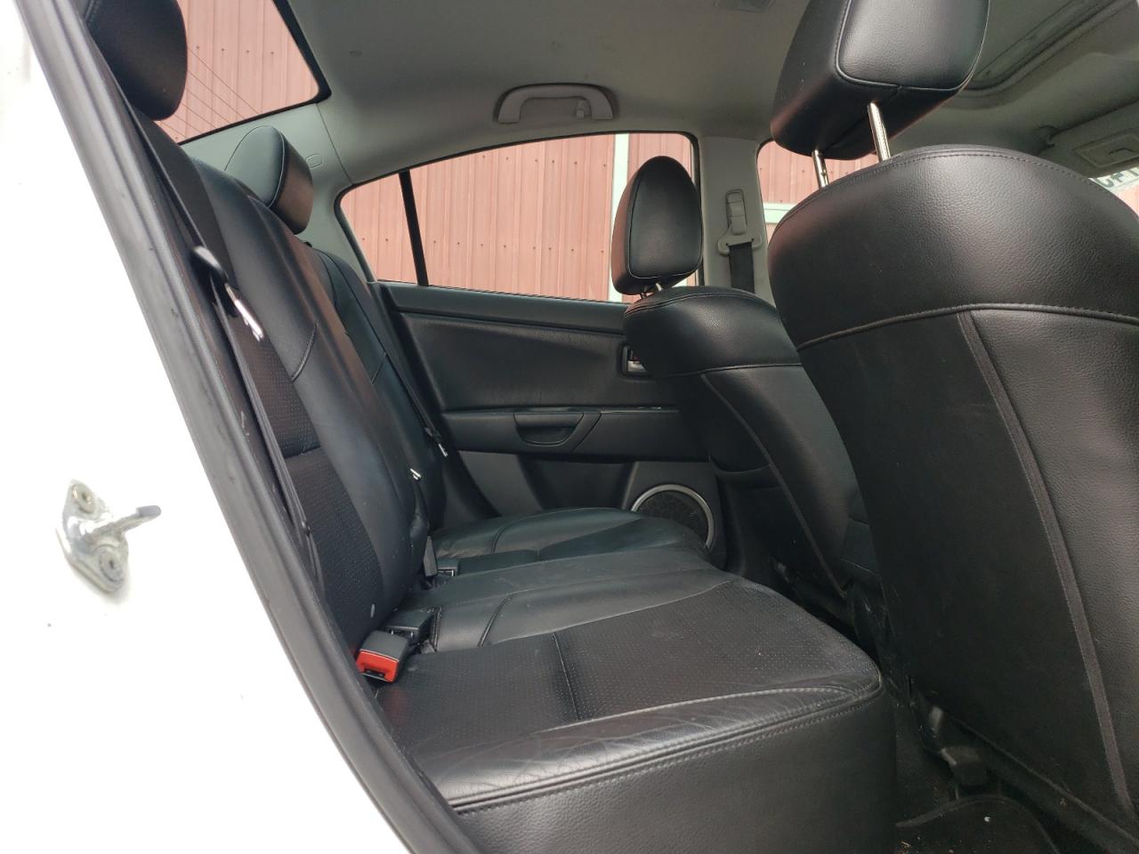 2007 Mazda 3 S VIN: JM1BK323X71758850 Lot: 64400745
