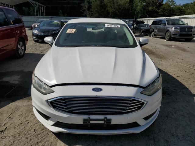  FORD FUSION 2018 White