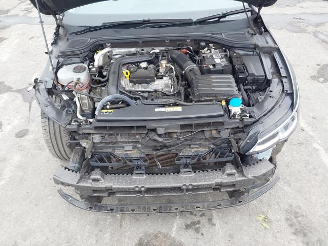 2023 VOLKSWAGEN GOLF LIFE
