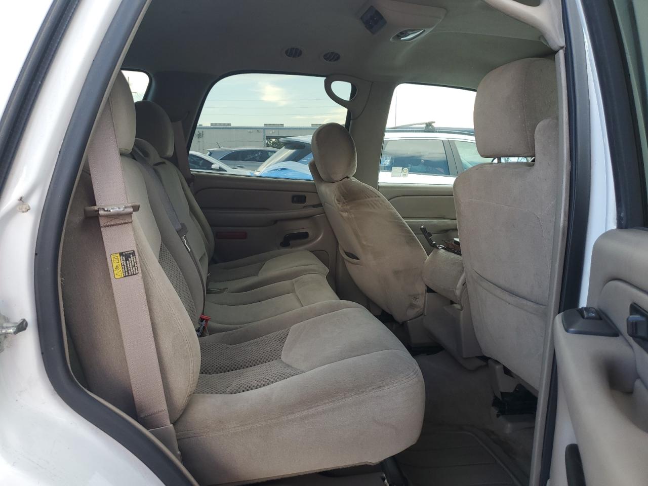 2005 Chevrolet Tahoe C1500 VIN: 1GNEC13T45R220390 Lot: 64190025