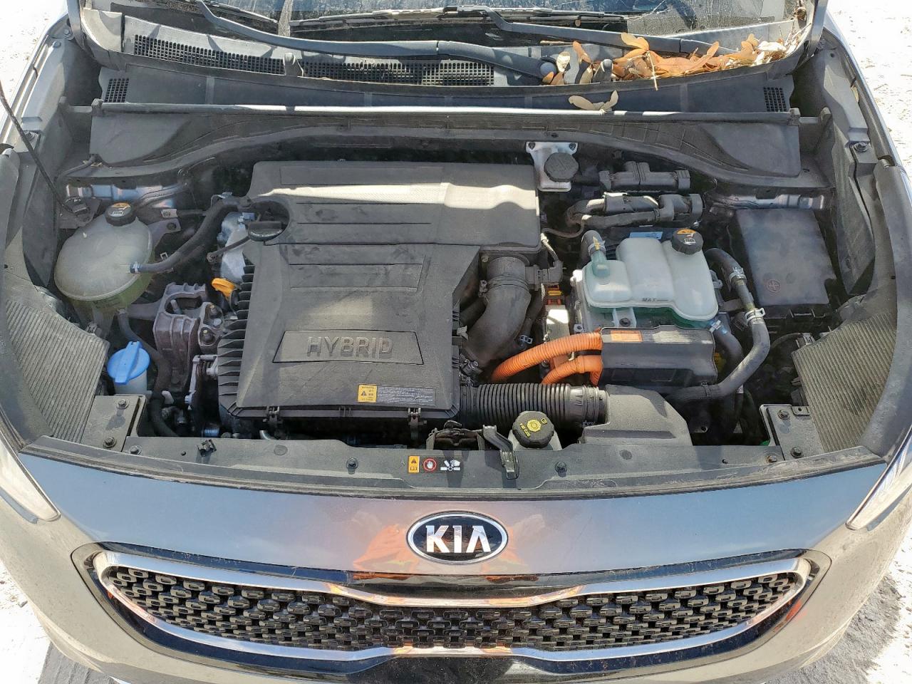 kndce3lc6j5123991 KNDCE3LC6J5123991 2018 Kia Niro Touring