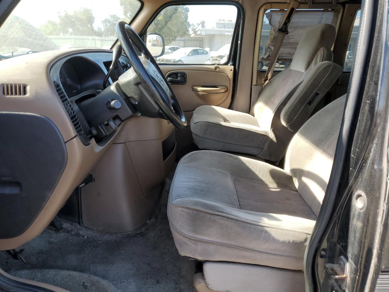 1999 Dodge Ram Van B1500 VIN: 2B6HB11Y5XK582794 Lot: 66576005