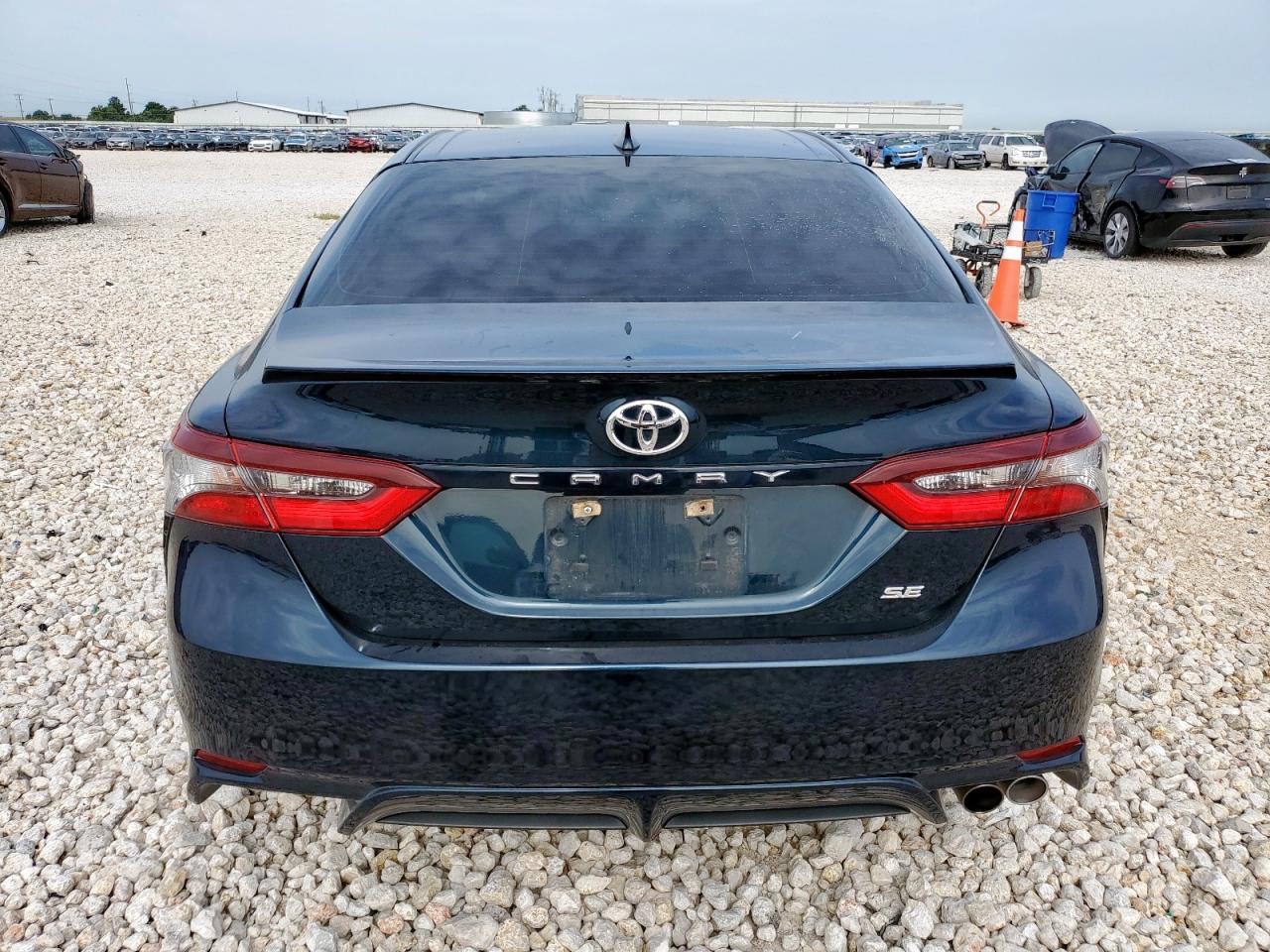 2021 Toyota Camry Se VIN: 4T1H11AK6MU517637 Lot: 63218475