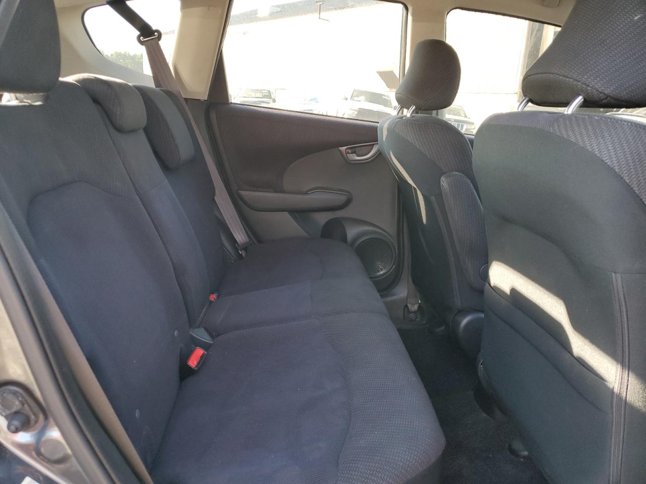 2013 Honda Fit Sport VIN: JHMGE8H51DC007458 Lot: 65689495