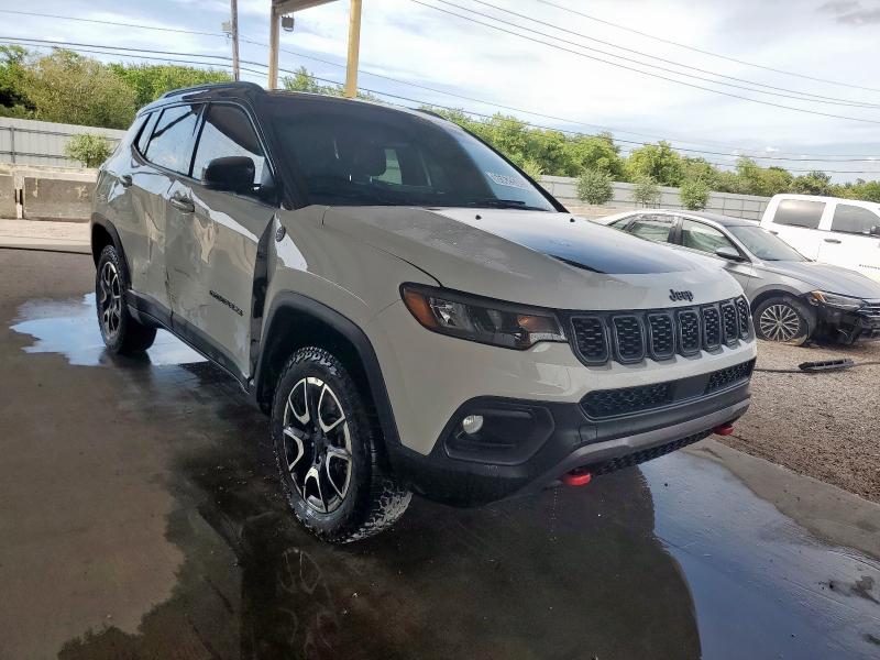  JEEP COMPASS 2024 Biały