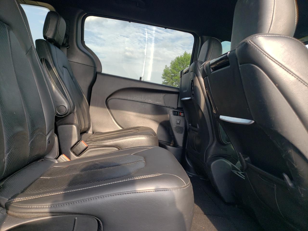 2020 Chrysler Pacifica Touring L Plus VIN: 2C4RC1EG8LR190408 Lot: 65575815