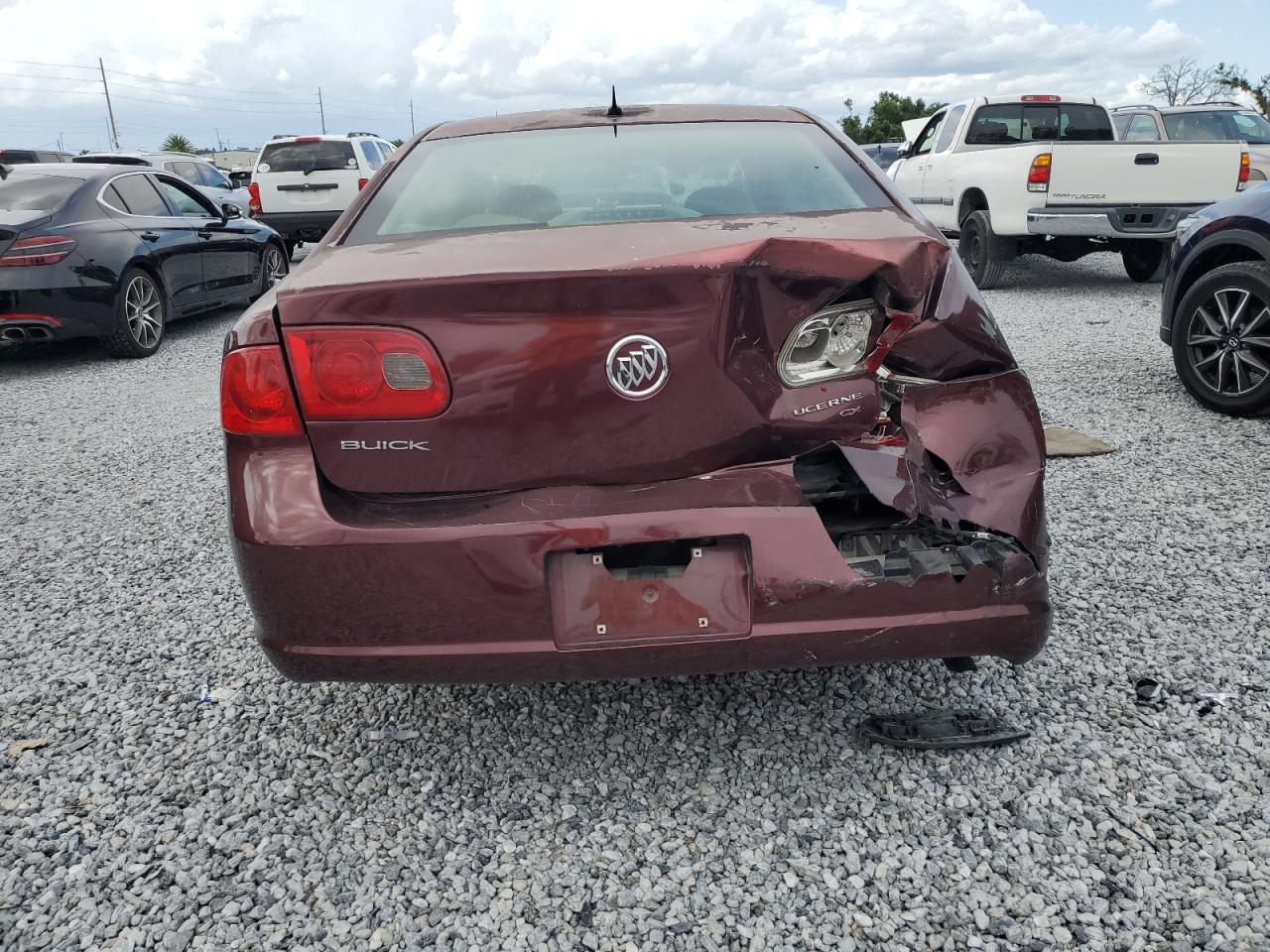 2007 Buick Lucerne Cx VIN: 1G4HP57227U186769 Lot: 65175695