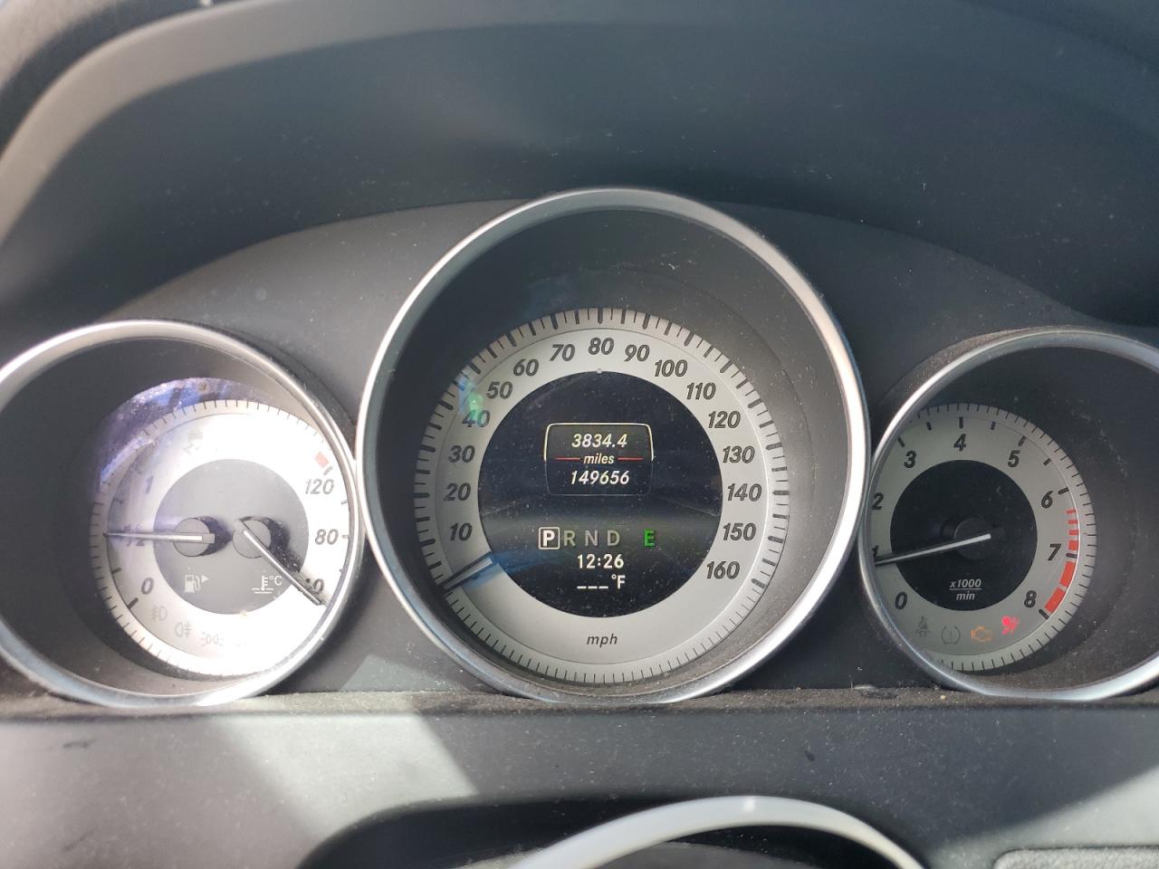 2014 Mercedes-Benz C 250 VIN: WDDGF4HB4EA957992 Lot: 62851315