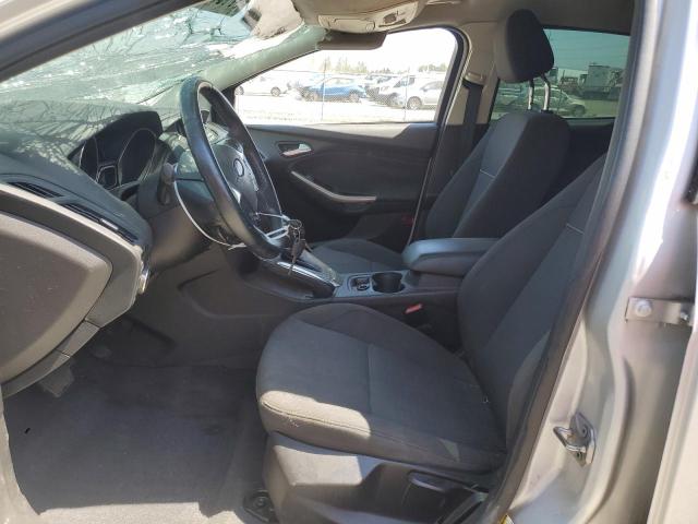 Sedans FORD FOCUS 2012 Silver