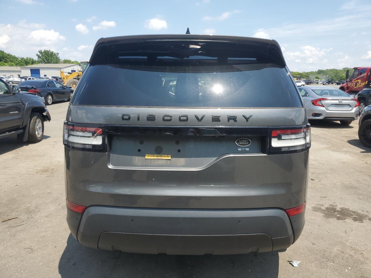2019 Land Rover Discovery Se VIN: SALRG2RV9K2400877 Lot: 64290505