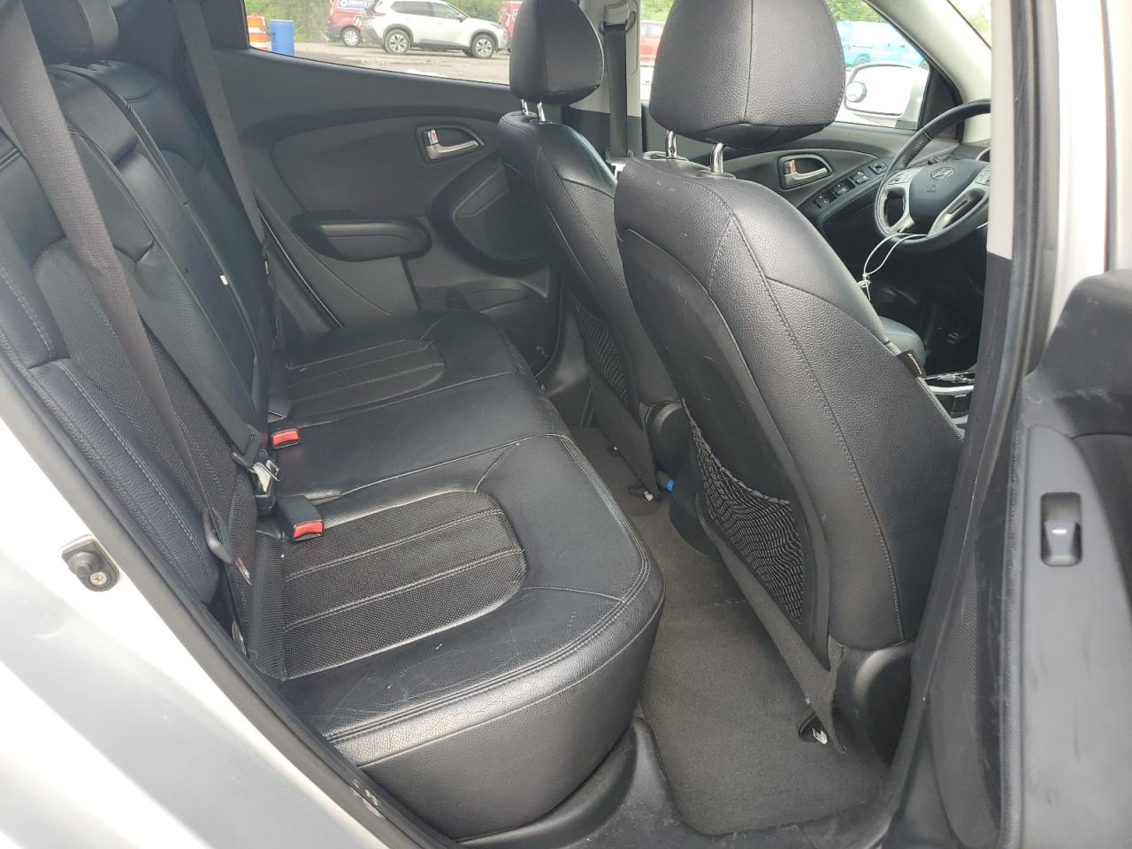 km8ju3acxdu651102 KM8JU3ACXDU651102 2013 Hyundai Tucson Gls