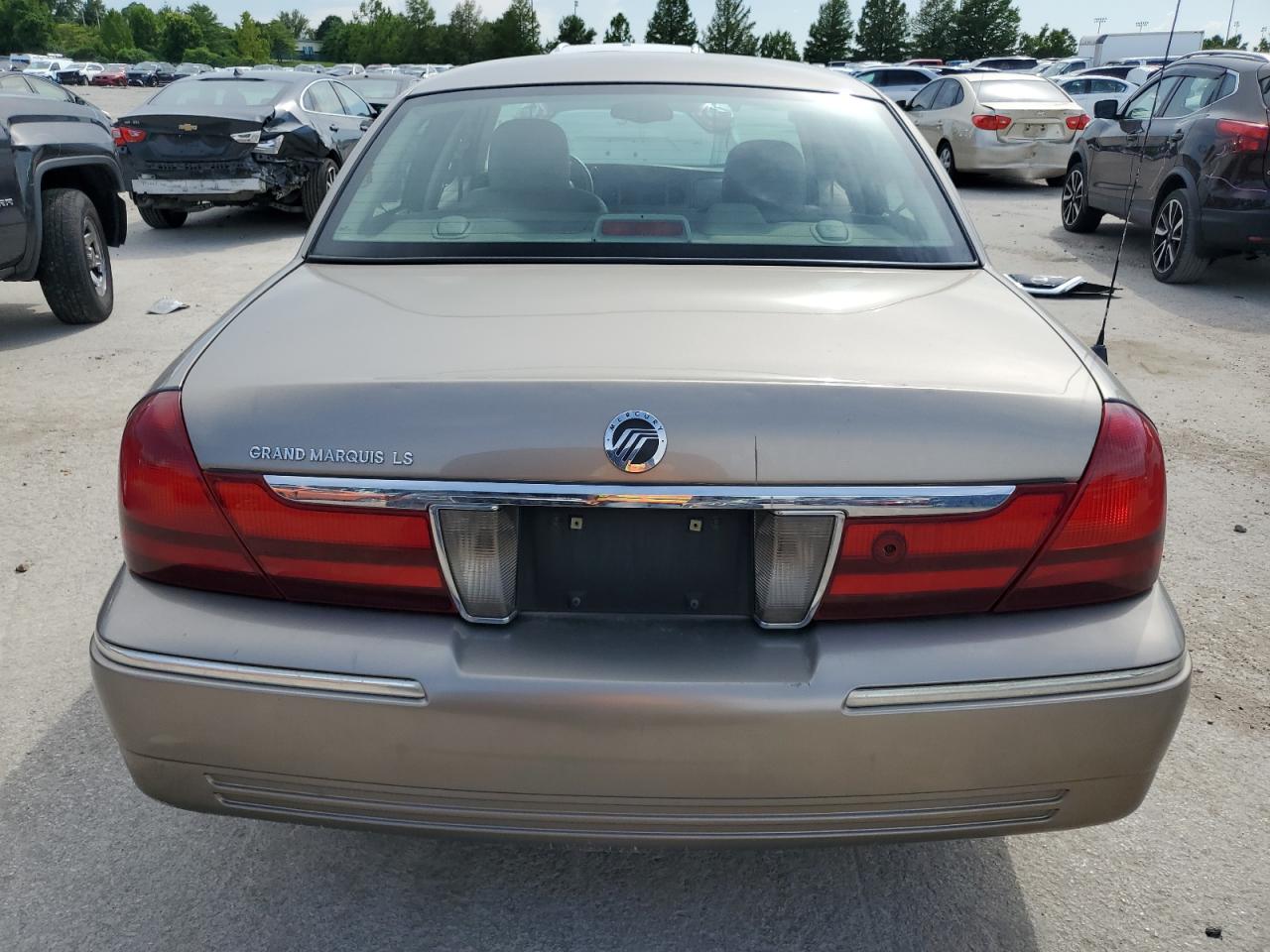 2005 Mercury Grand Marquis Ls VIN: 2MEFM75W05X643704 Lot: 61999785