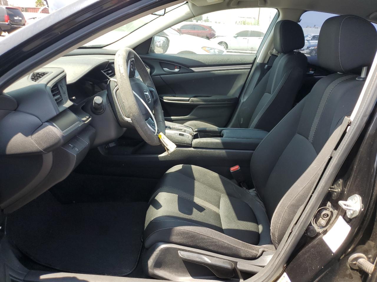 2018 Honda Civic Lx VIN: 2HGFC2F5XJH523072 Lot: 65802725