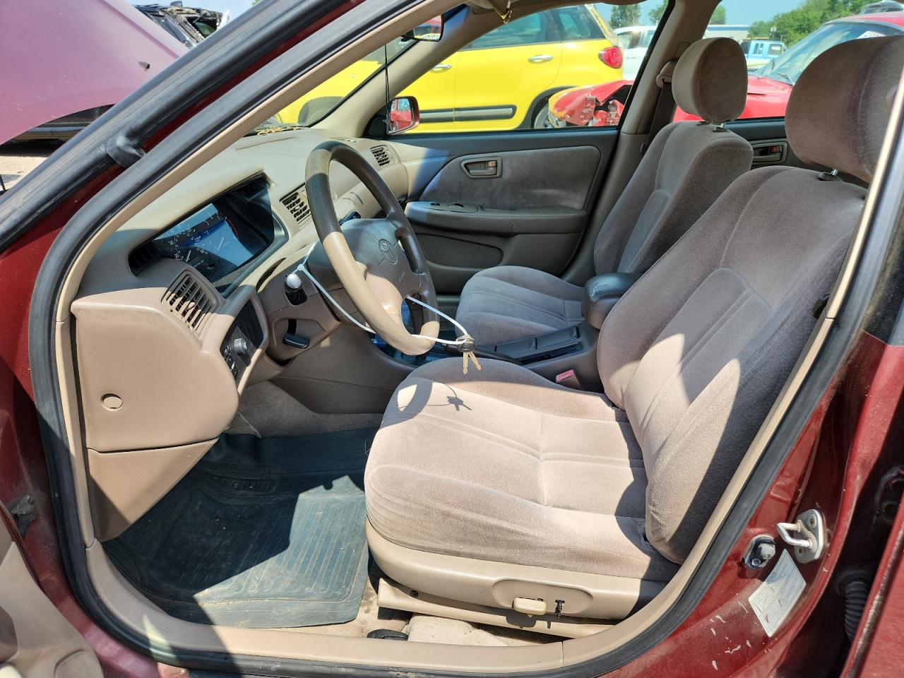 1999 Toyota Camry Ce VIN: 4T1BG22K7XU458180 Lot: 64215195