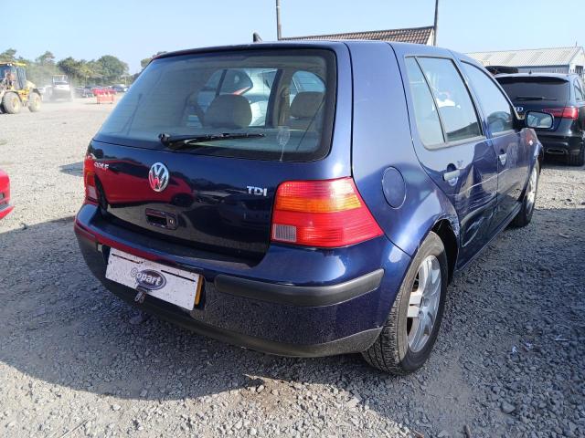 2002 VOLKSWAGEN GOLF SE TD