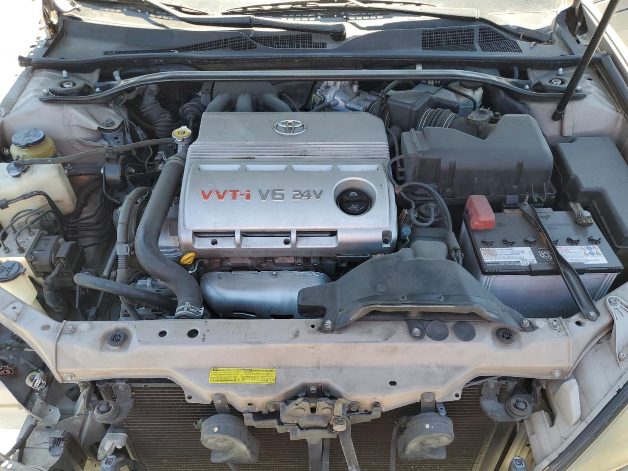 2003 Toyota Camry Le VIN: 4T1BF32K23U563633 Lot: 66356835