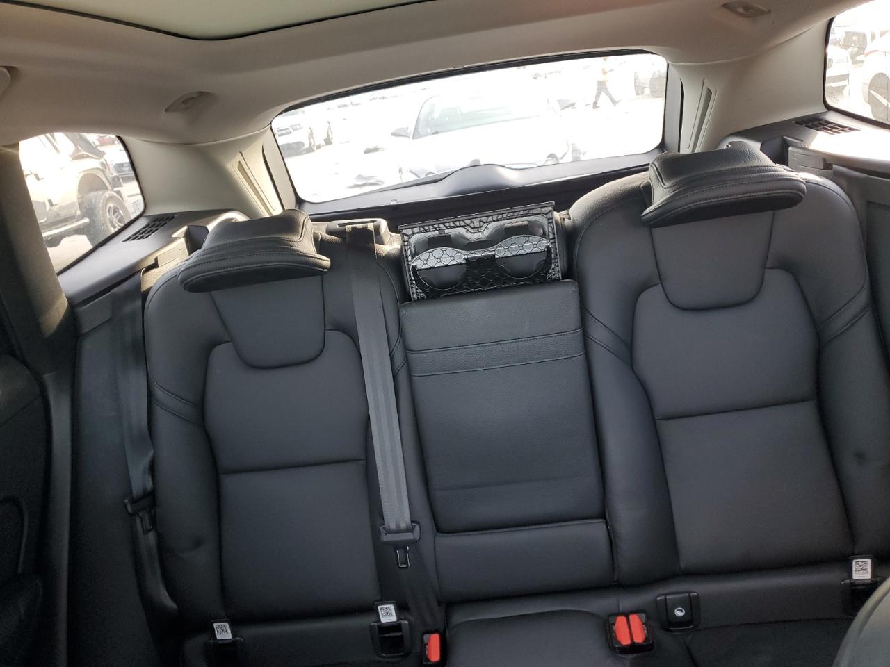 2021 Volvo Xc60 T5 Momentum VIN: YV4102RK4M1695407 Lot: 64324915