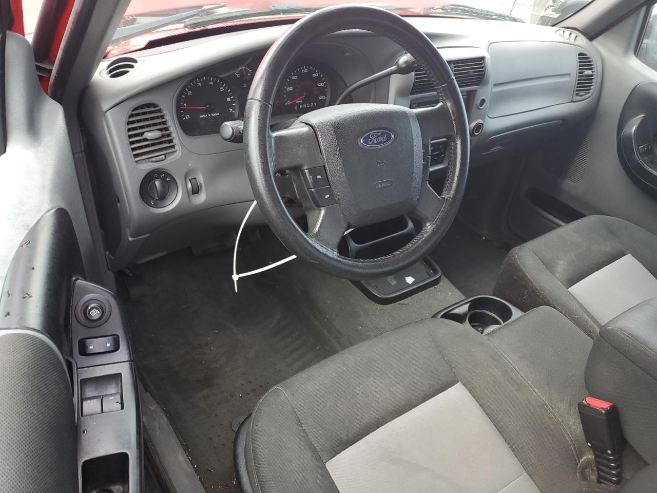 2011 Ford Ranger Super Cab VIN: 1FTLR4EE5BPA27770 Lot: 64189735