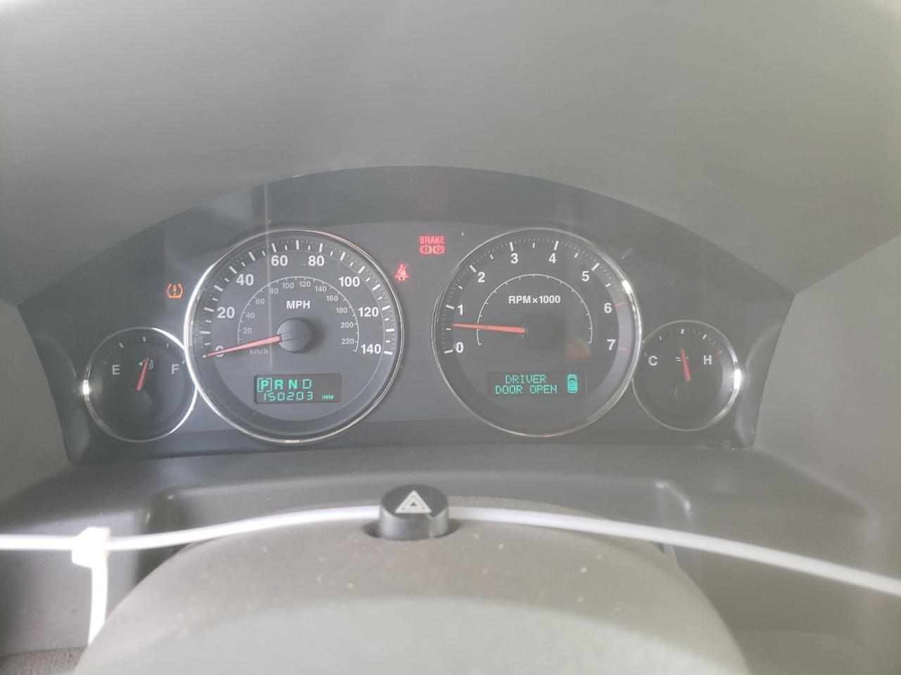 2006 Jeep Commander VIN: 1J8HH48K26C204923 Lot: 63748955