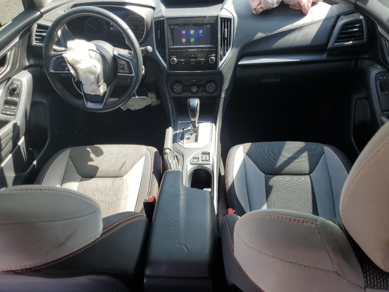 2018 Subaru Crosstrek Premium VIN: JF2GTABC4J8283431 Lot: 67178175