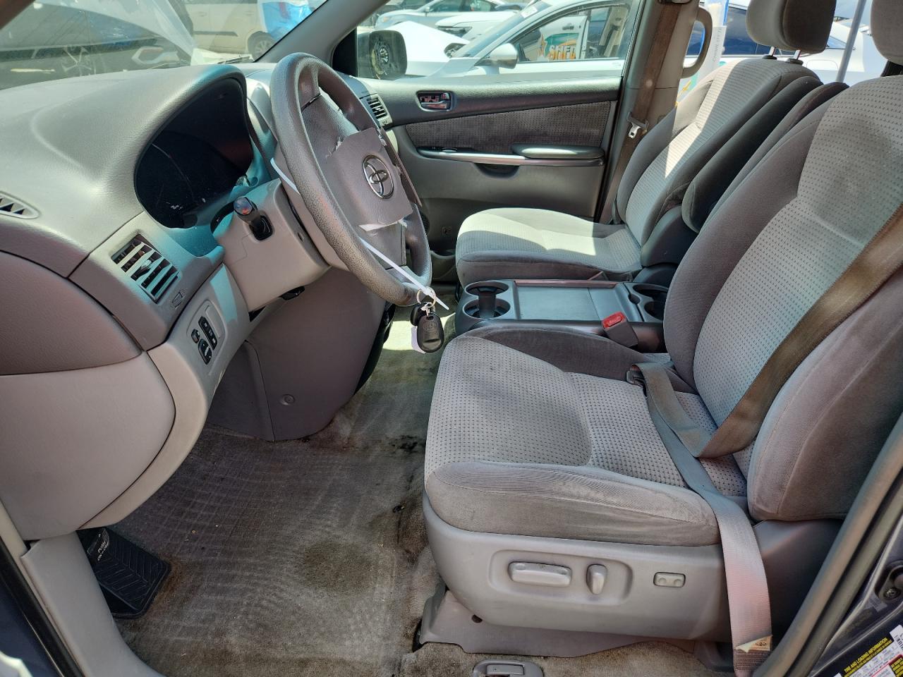 2008 Toyota Sienna Ce VIN: 5TDZK23C08S148418 Lot: 64093525