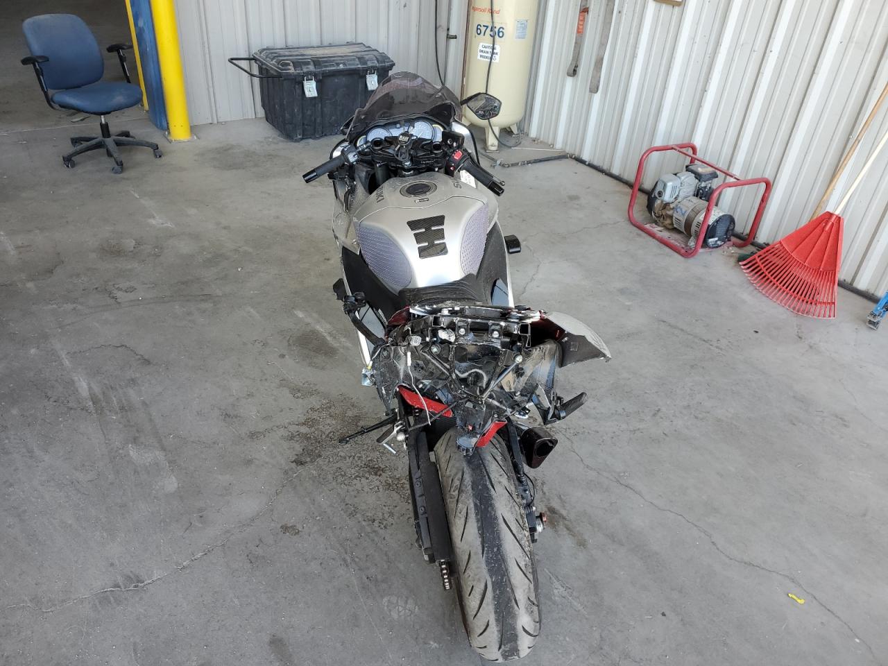 js1ej11b4n7100023 JS1EJ11B4N7100023 2022 Suzuki Gsx1300 Rr