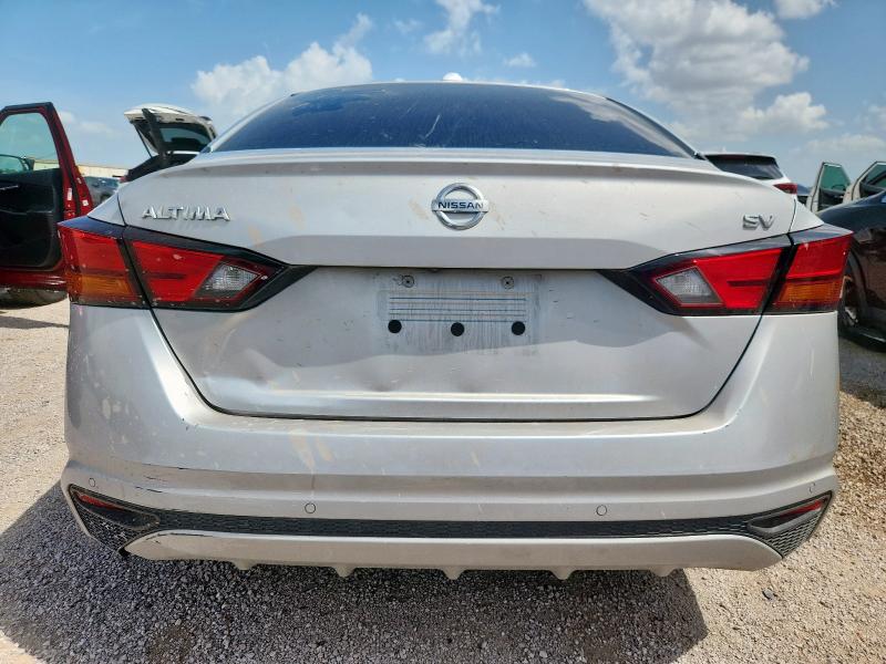  NISSAN ALTIMA 2022 Серебристый