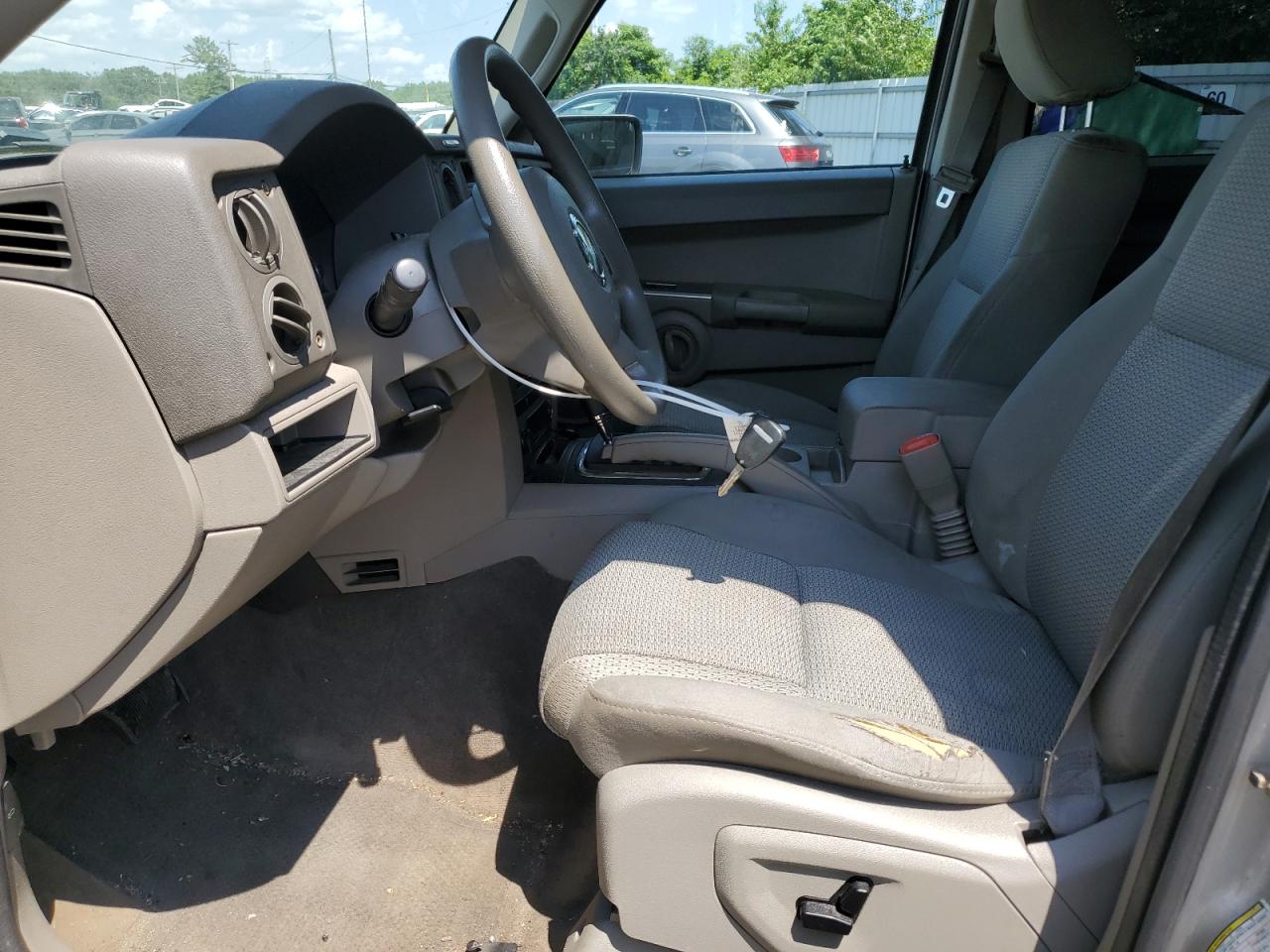 2007 Jeep Commander VIN: 1J8HG48K67C651209 Lot: 64049035
