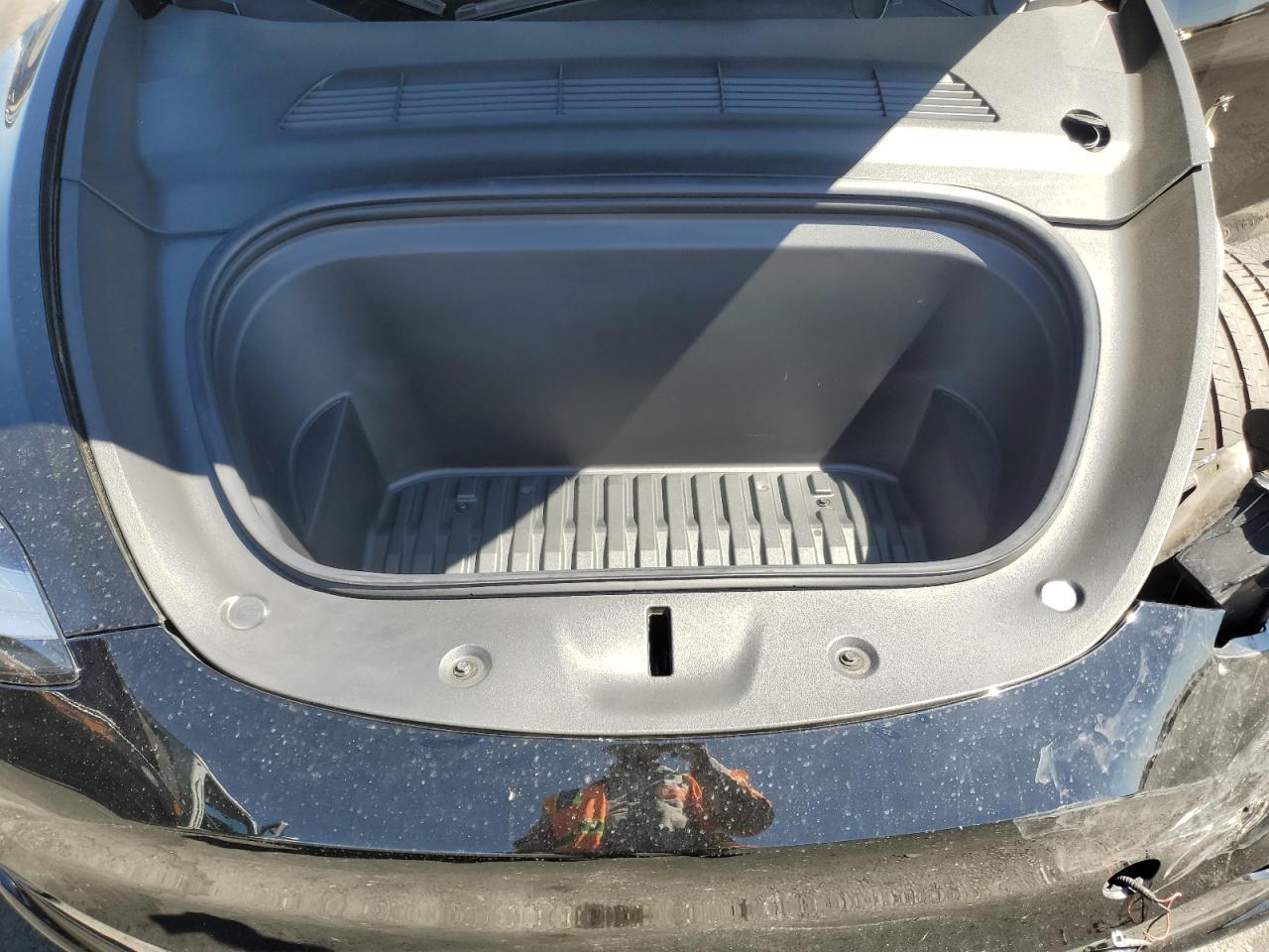 7SAYGDEE3NF330284 2022 Tesla Model Y