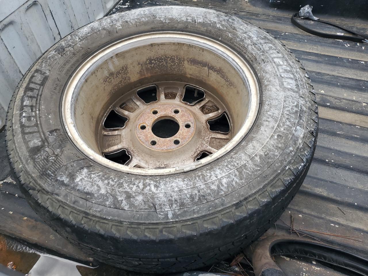 2011 Ford F150 Super Cab VIN: 1FTFX1EF0BFA49692 Lot: 65985065