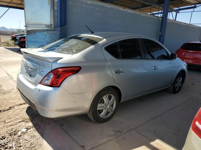  NISSAN VERSA 2019 Silver