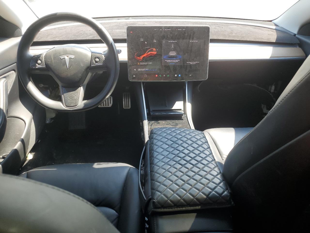 2018 Tesla Model 3 VIN: 5YJ3E1EB1JF106555 Lot: 64237775