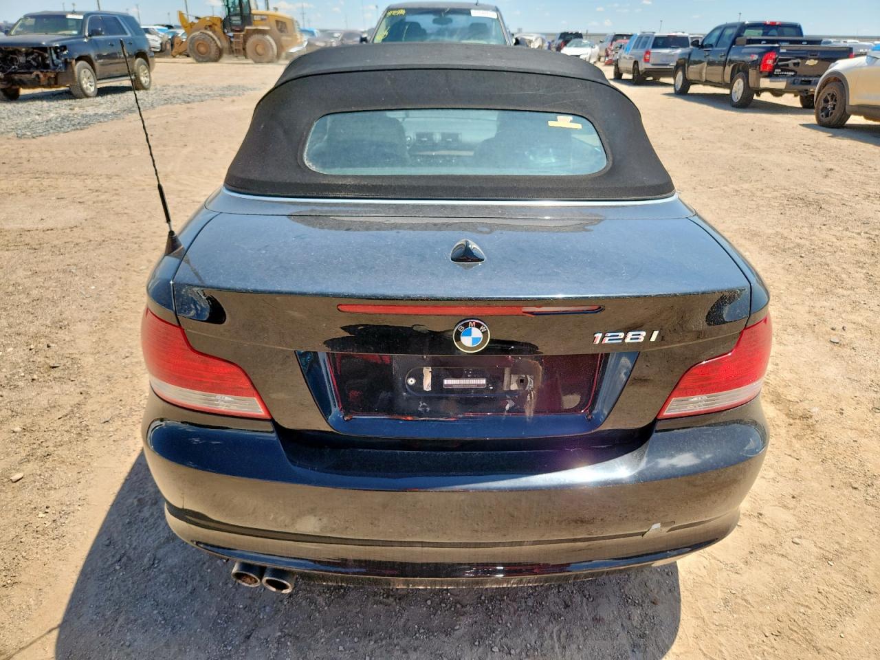 2010 BMW 128 I VIN: WBAUN1C52AVH81883 Lot: 62611285