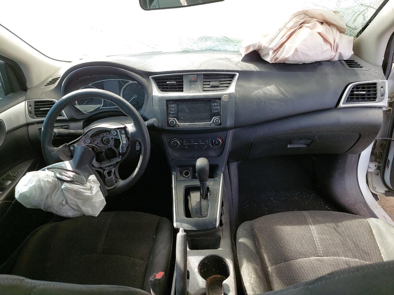 3N1AB7AP1JY339511 - 2018 Nissan Sentra - #61379053