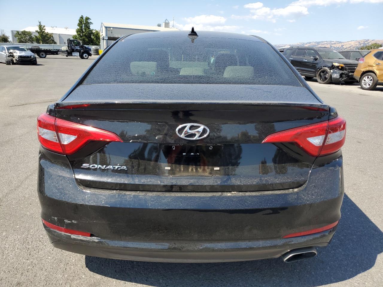 2017 Hyundai Sonata Se VIN: 5NPE24AF2HH534495 Lot: 65284203