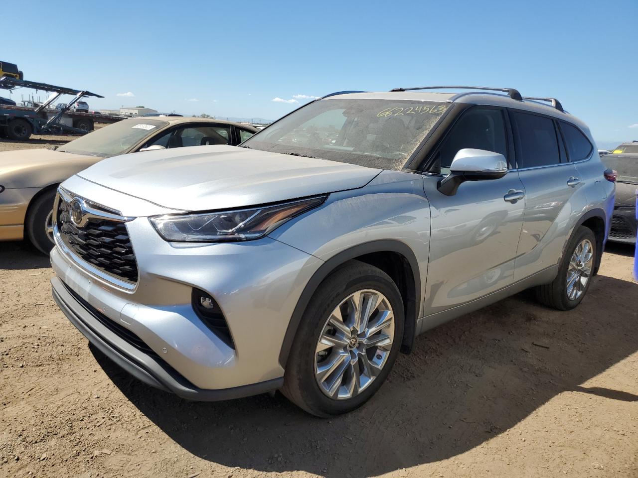 2021 Toyota Highlander Limited for Sale in Brighton, CO - Minor Dent/Scratches