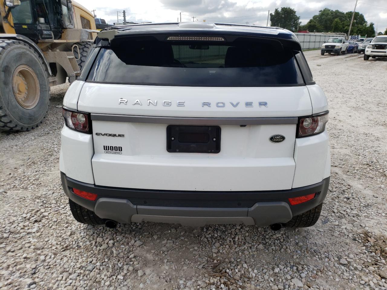 2015 Land Rover Range Rover Evoque Pure Plus VIN: SALVP2BG0FH018928 Lot: 63780483