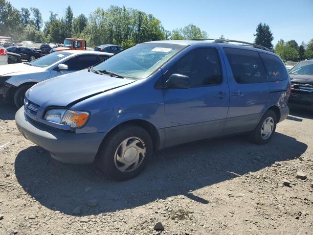 2000 Toyota Sienna Le