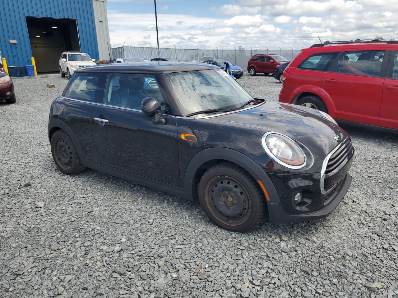 2016 Mini Cooper VIN: WMWXP5C58G3B77564 Lot: 62842133