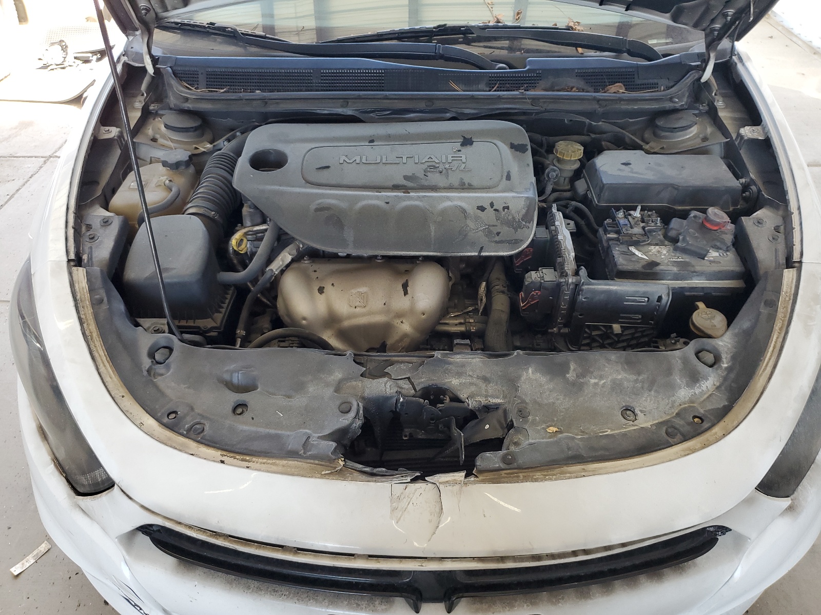 1C3CDFBB7FD252028 2015 Dodge Dart Sxt