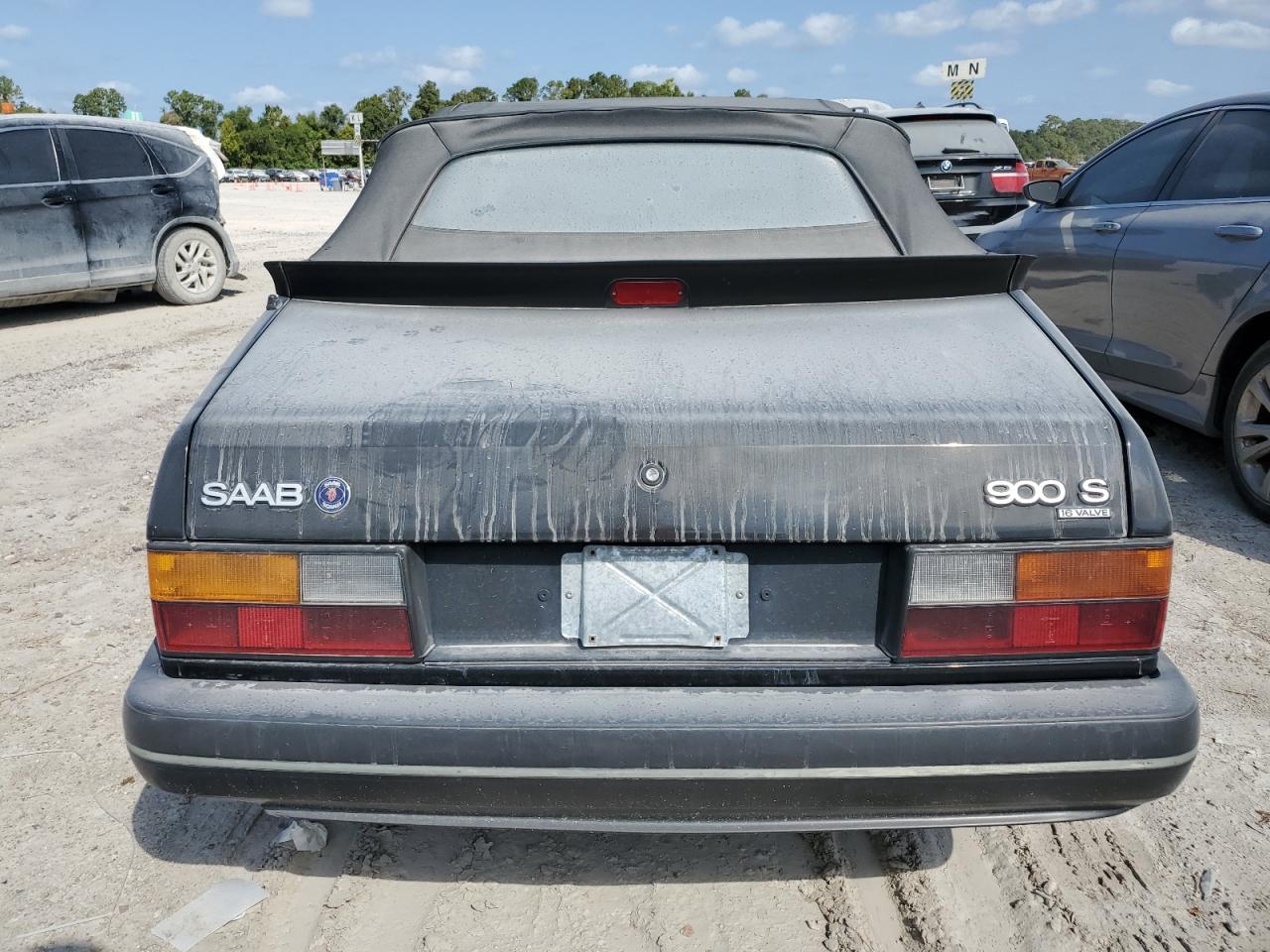 1991 Saab 900 S VIN: YS3AK76E4M7018615 Lot: 65096243