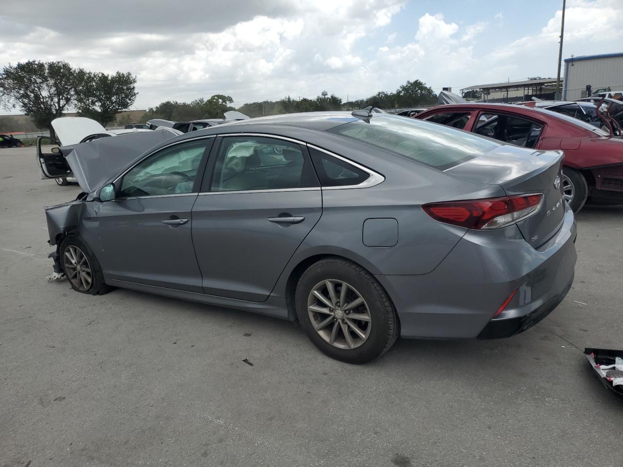 2019 Hyundai Sonata - Image 2