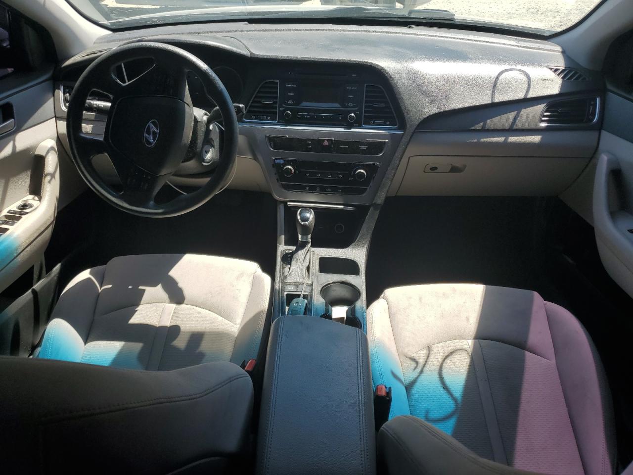 2017 Hyundai Sonata - Image 8