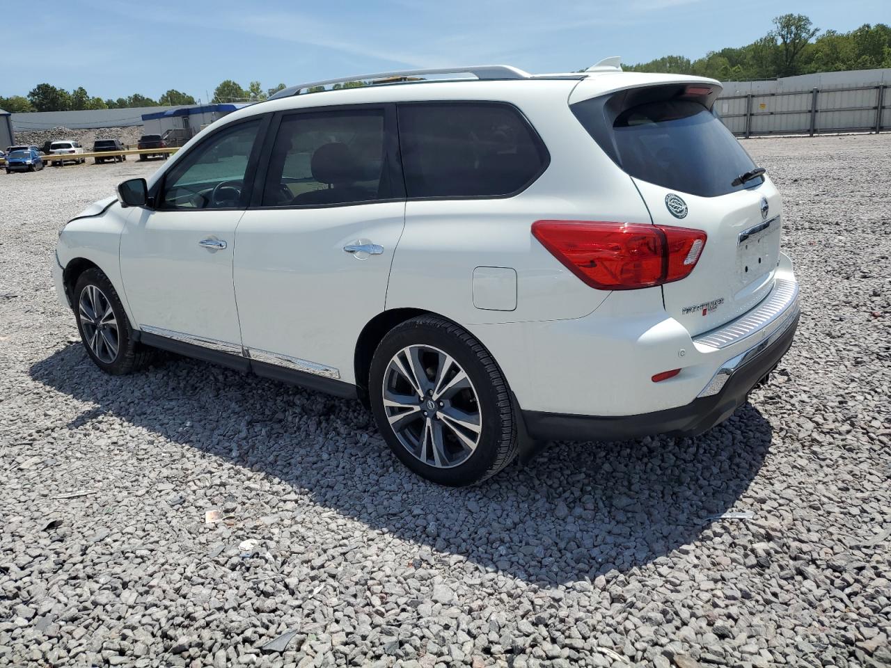 2019 Nissan Pathfinder S VIN: 5N1DR2MNXKC592044 Lot: 62324563