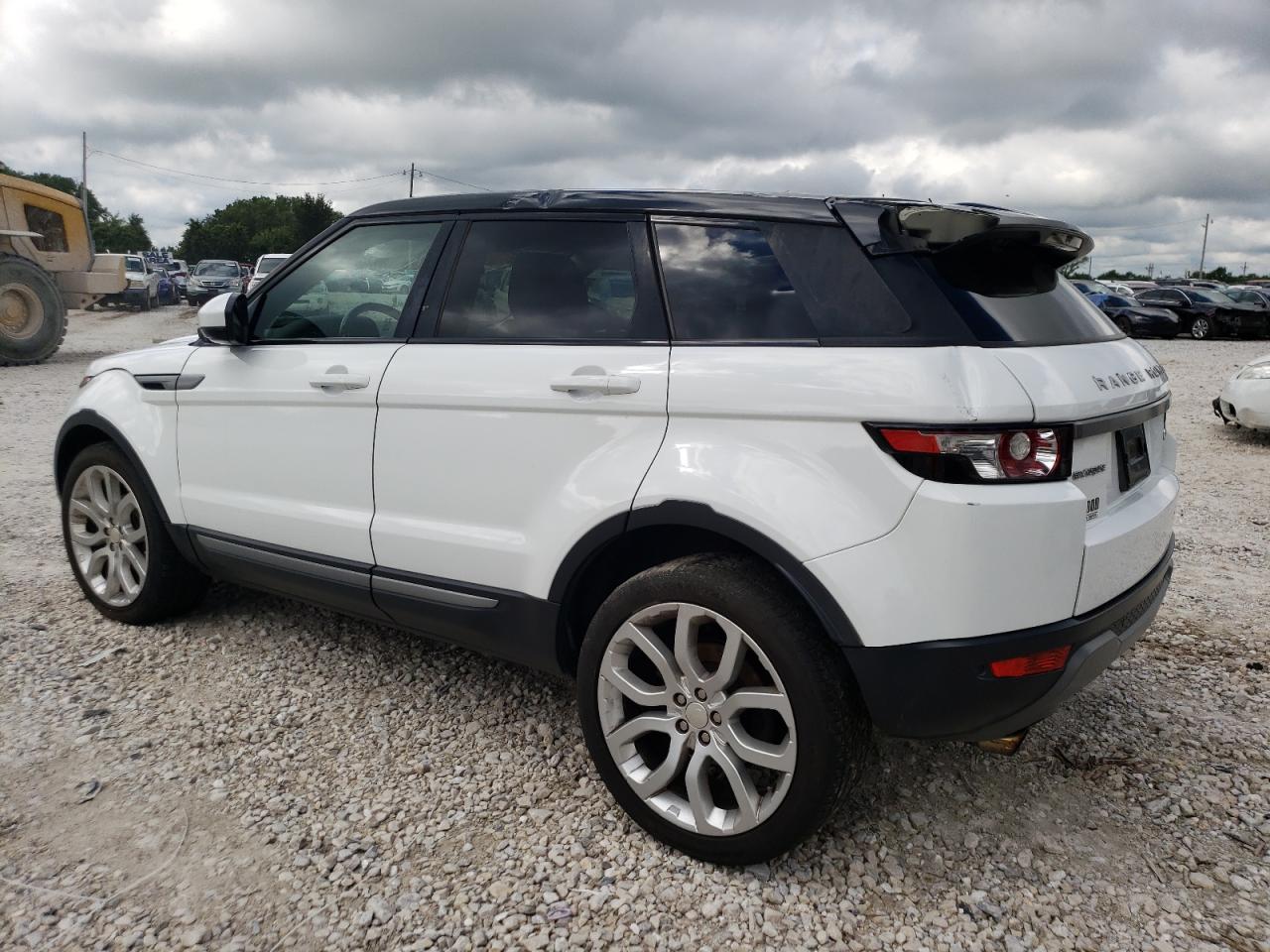 2015 Land Rover Range Rover Evoque Pure Plus VIN: SALVP2BG0FH018928 Lot: 63780483