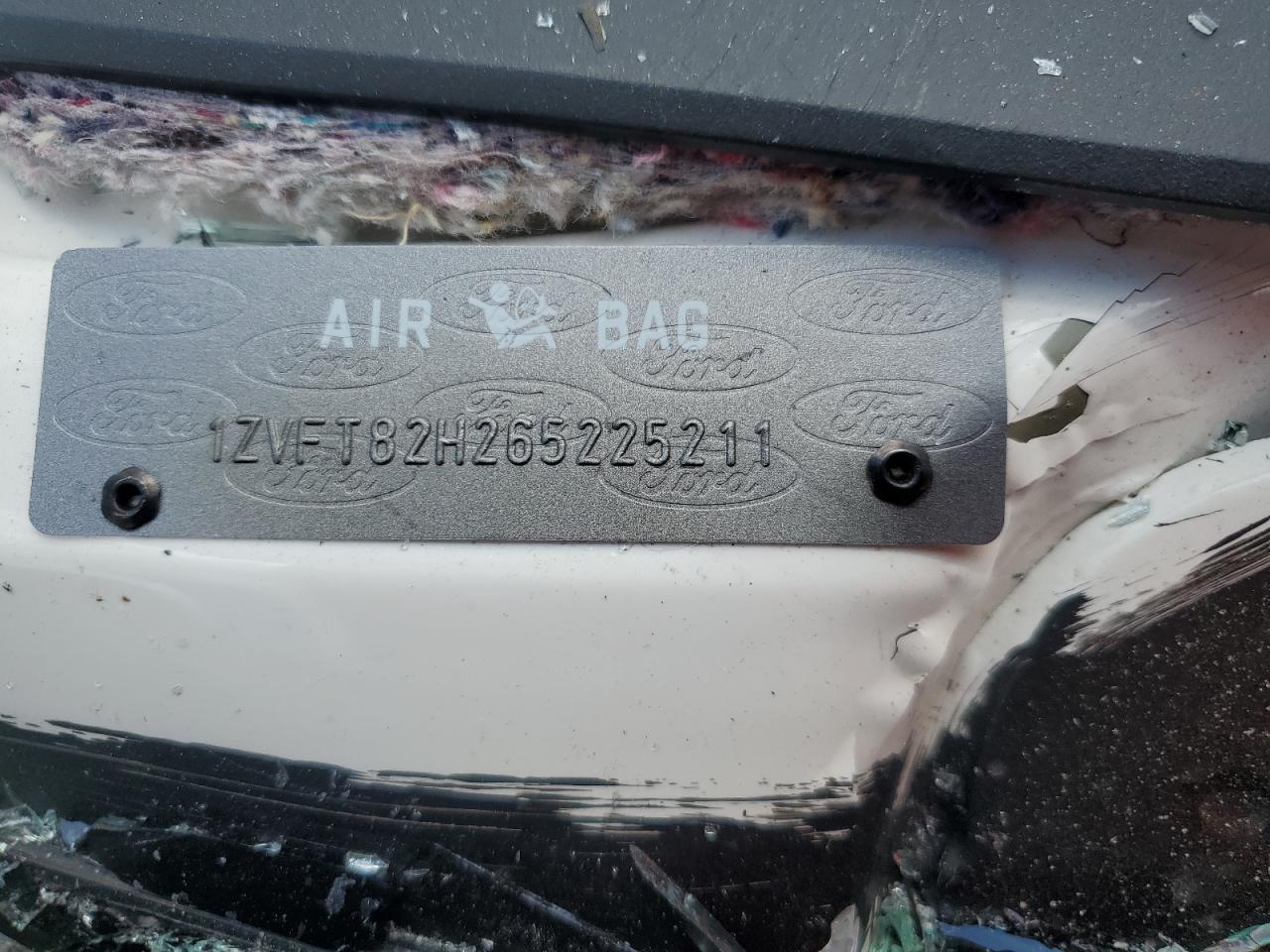2006 Ford Mustang Gt VIN: 1ZVFT82H265225211 Lot: 64231743