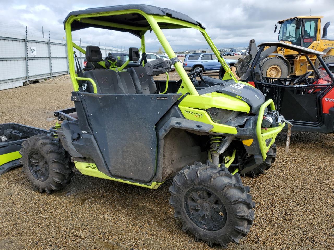 Nisku, AB에서 판매 중인 2021 Can-Am Defender X Mr Hd10 - Front End